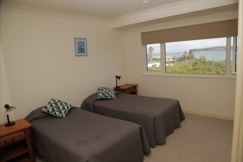 A Beach House Near Manly Two - Accommodation Bookings 5