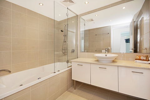 Aqua Vista Luxury Resort - Accommodation Bookings 6