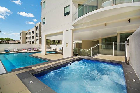 Aqua Vista Luxury Resort - Accommodation Bookings 8