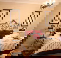 Azalea Cedar-Rose Villa - Accommodation Bookings