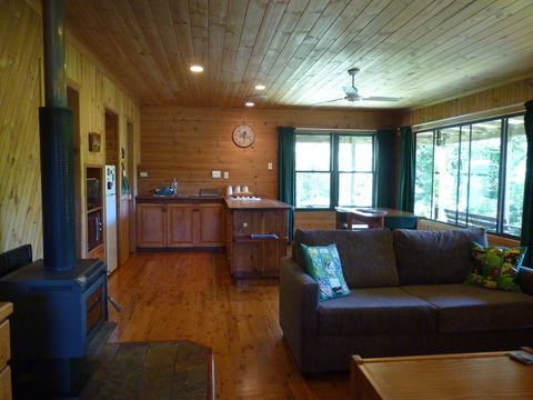 Bellthorpe Stays - Nature's Retreat - Accommodation Bookings 9