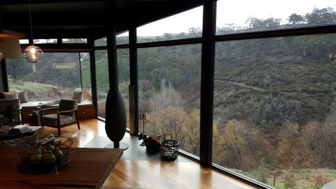 Clifftop At Hepburn - Accommodation Bookings 7