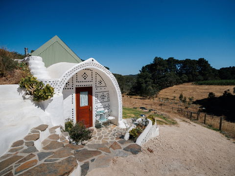 Earthship Ironbank - Accommodation Bookings 0
