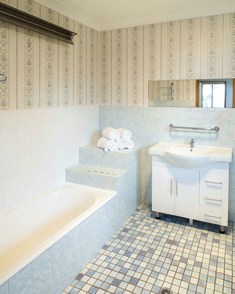 Echo Point Village - Accommodation Bookings 4