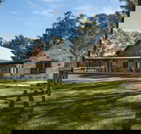 Enzo Cottage - Craftsmen Built Luxury Cottage - Accommodation Bookings