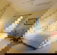 Faversham House - Accommodation Bookings