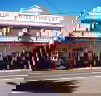 Club House Hotel - Accommodation Bookings