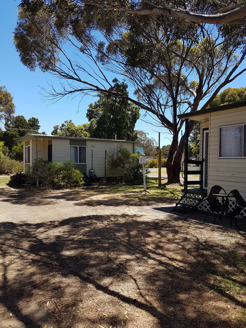 Kingscote Tourist Park And Family Units - Accommodation Bookings 1