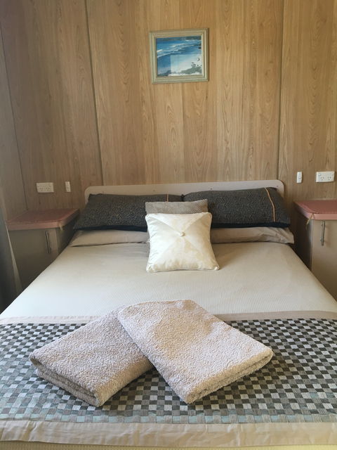 Kingscote Tourist Park And Family Units - Accommodation Bookings 2