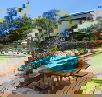 Lakes Waterfront Motel - Accommodation Bookings