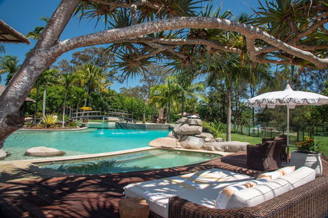 Makepeace Island - Sir Richard Branson's Australian Home - Accommodation Bookings 0