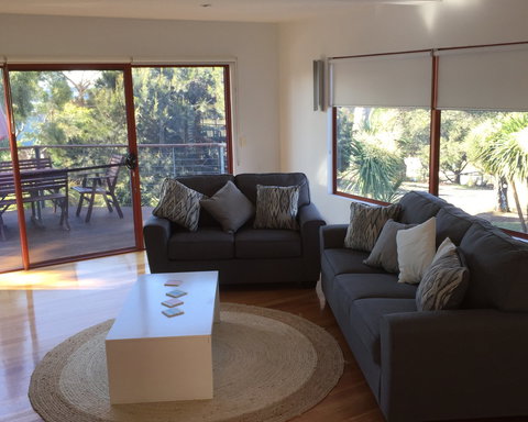 Point Break Binalong - Accommodation Bookings 2