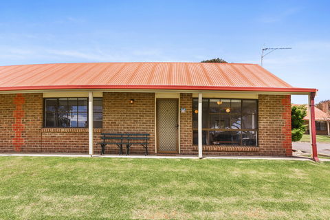 Unit 3, 5-/ Surf Avenue, Carrickalinga - Accommodation Bookings 6