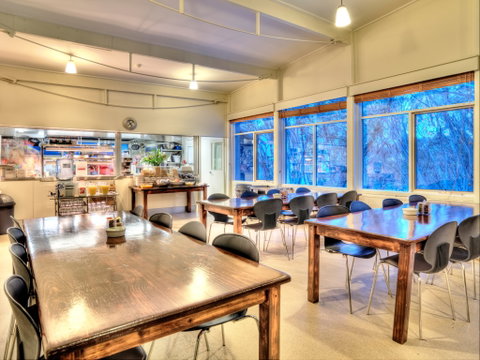 Ajax Ski Club - Accommodation Bookings 1