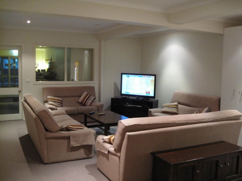 Ajax Ski Club - Accommodation Bookings 3
