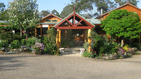 Blossoms Bed And Breakfast - Accommodation Bookings 0