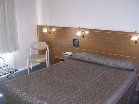 Garden Motor Inn (Golden Chain) - Accommodation Bookings 2