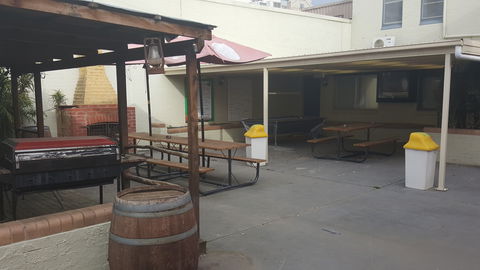 Great Eastern Hotel Motel Young - Accommodation Bookings 0