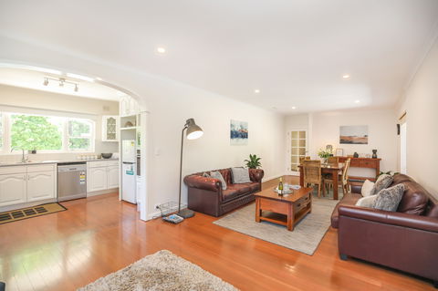 HAHNDORF LODGE - Accommodation Bookings 7