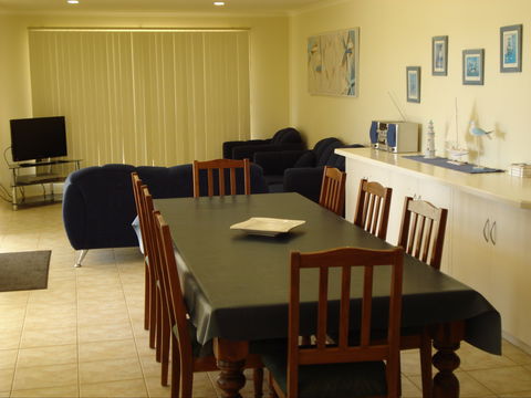 Larasa - Accommodation Bookings 2