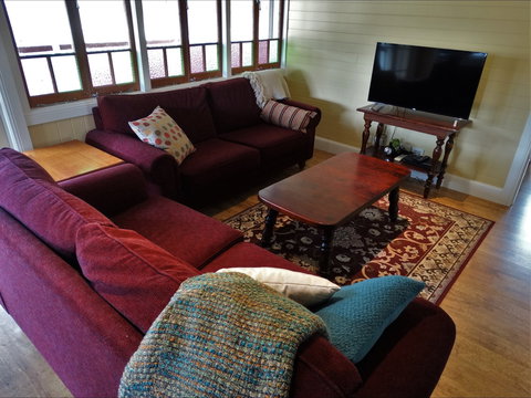 Loughmore House And Cottage - Accommodation Bookings 2