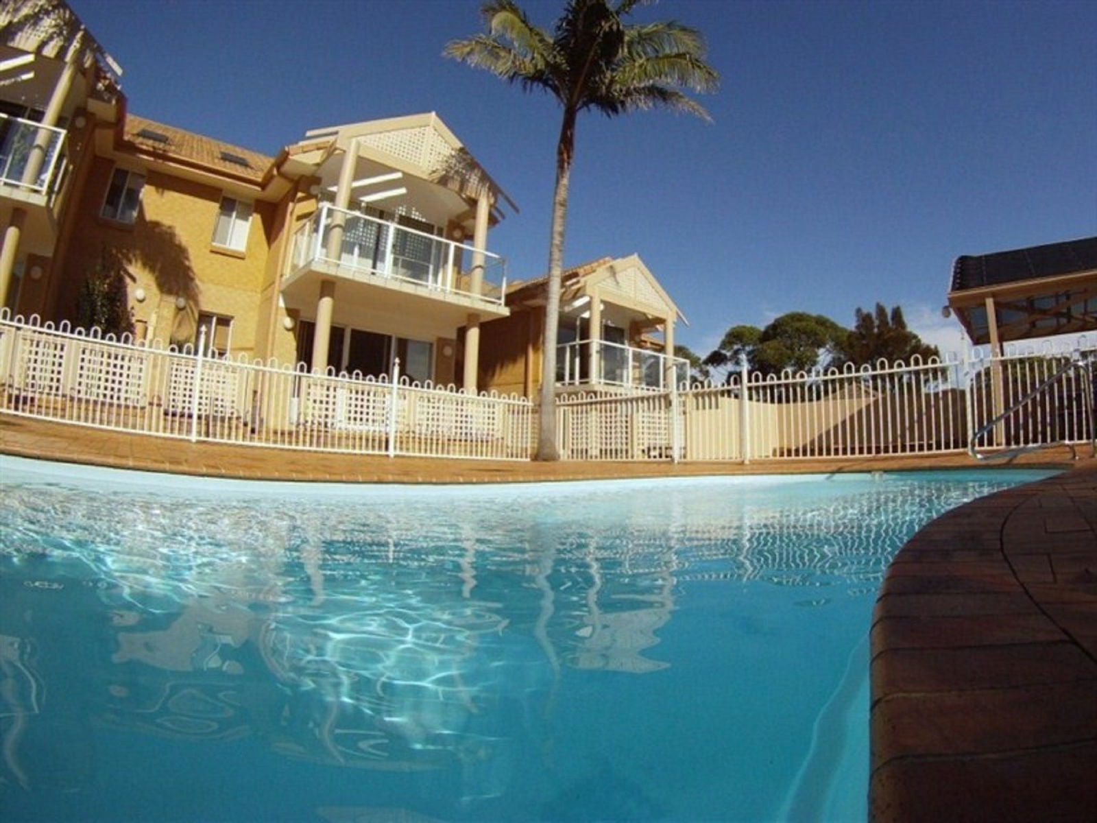 Fishermans Paradise NSW Accommodation Bookings