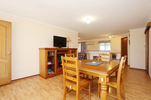 Moonta Bay Accommodation - Accommodation Bookings 1