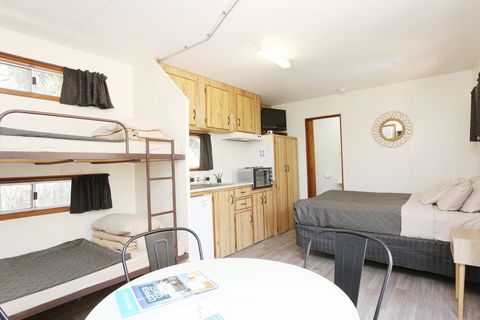 Moonta Bay Accommodation - Accommodation Bookings 6
