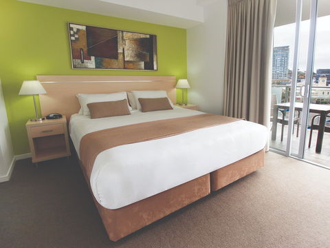 Oaks Townsville Gateway Suites - Accommodation Bookings 2