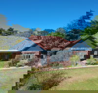 Roslyn Estate Farmhouse - Accommodation Bookings