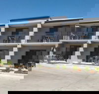 Royal Motel Miles - Accommodation Bookings
