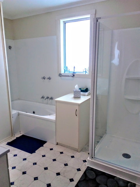 Sails On Port Sorell Boutique Apartments - Accommodation Bookings 3