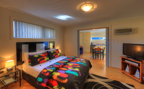 Sails On Port Sorell Boutique Apartments - Accommodation Bookings 6