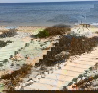 Sittin on the Beach - Accommodation Bookings