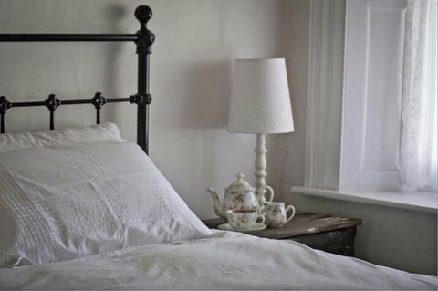 Surgeons Cottage - Accommodation Bookings 1