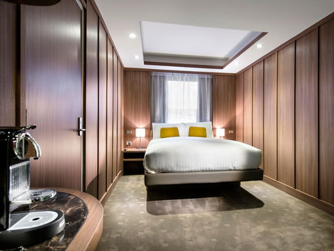 The Hougoumont Hotel - Accommodation Bookings 1