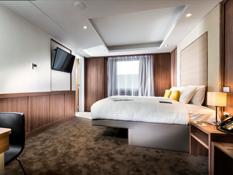 The Hougoumont Hotel - Accommodation Bookings 2