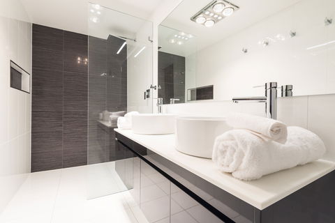 Waterfall Springs Retreat And Wildlife Sanctuary - Accommodation Bookings 1