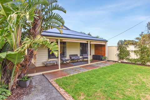 44 Ferguson Road - Quiet And Private And Welcomes Pets - Accommodation Bookings 1
