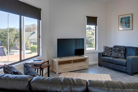 AART Apartments - Accommodation Bookings 2