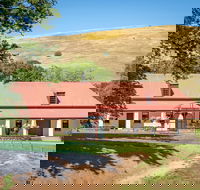 Brigham House - Tooma - Accommodation Bookings