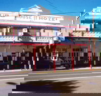Club House Hotel - Accommodation Bookings