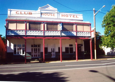 Club House Hotel - Accommodation Bookings 0