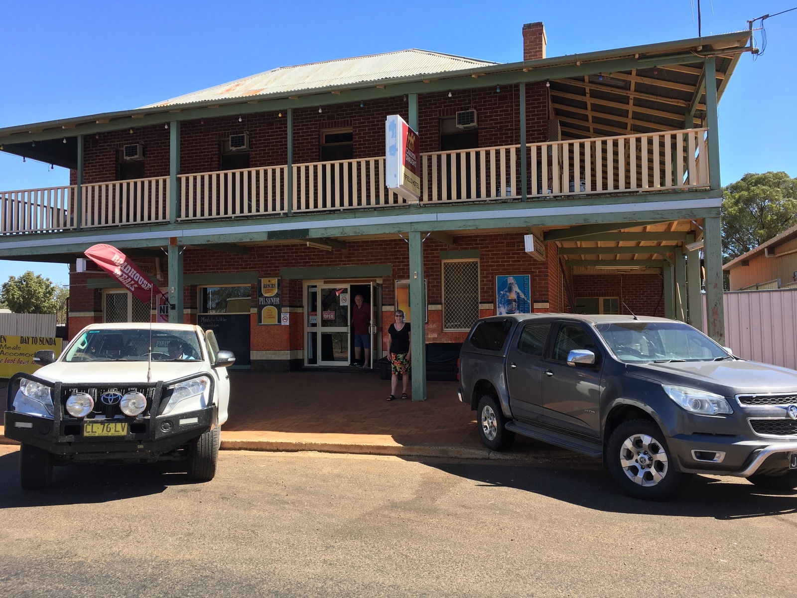 Fifield NSW Accommodation Bookings