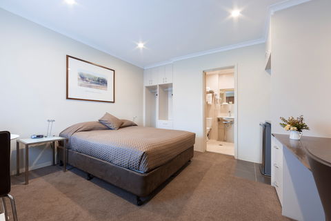 Forrest Hotel And Apartments - Accommodation Bookings 2