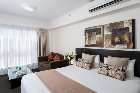 Oaks Ipswich Aspire Suites - Accommodation Bookings 1