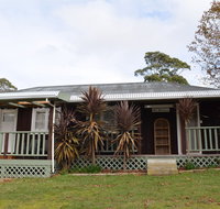 Old Whisloca Cottage - Accommodation Bookings