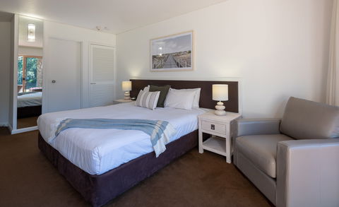 Pacific Bay Resort - Accommodation Bookings 1