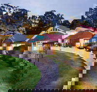 Strahan Village