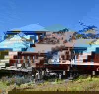 Tree House - The - Accommodation Bookings